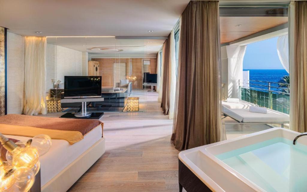 Presidential Suite Sea View & SPA access,1588058197:JPEG